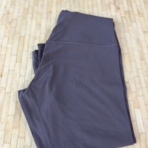 Lululemon align high rise crop - 21"